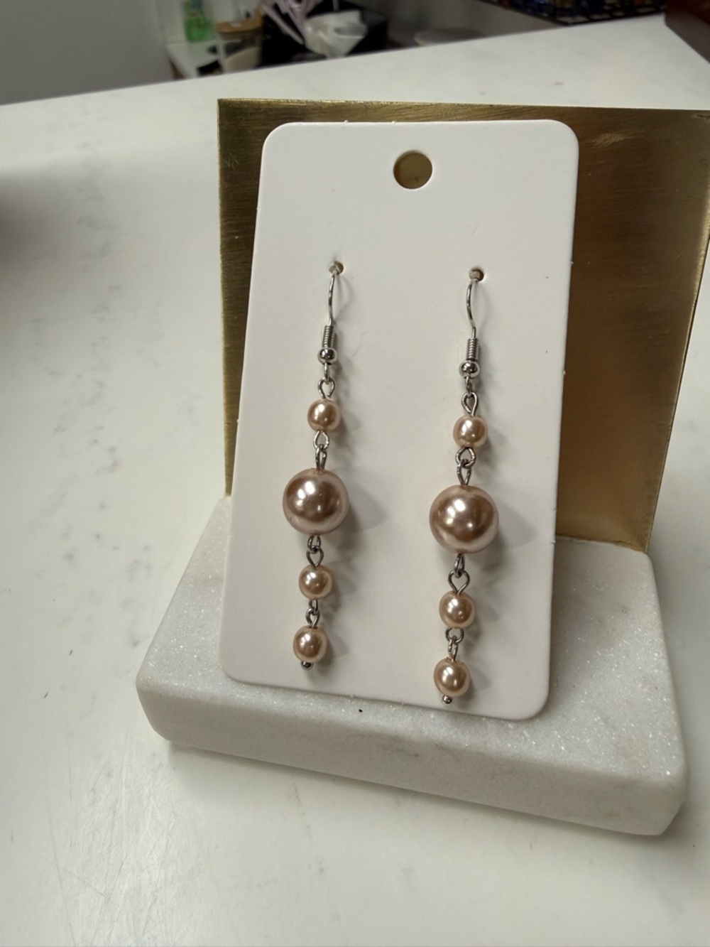 Pearl Drop Dangle Earrings - Champagne Pink Pearls